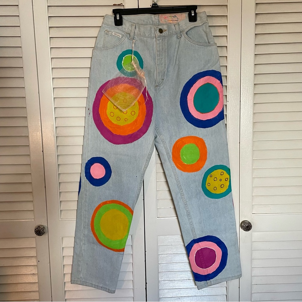 Handmade Painted Jeans 🤍